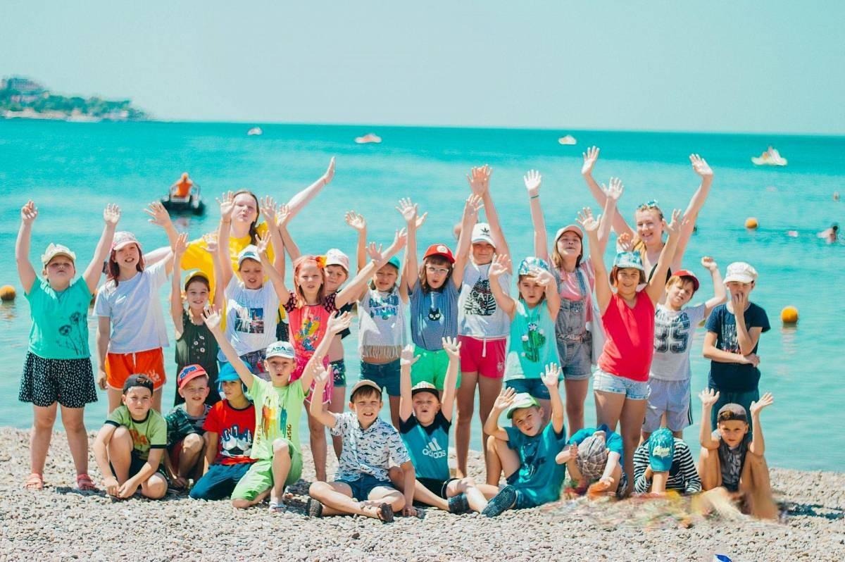 Детский лагерь "Морская волна"