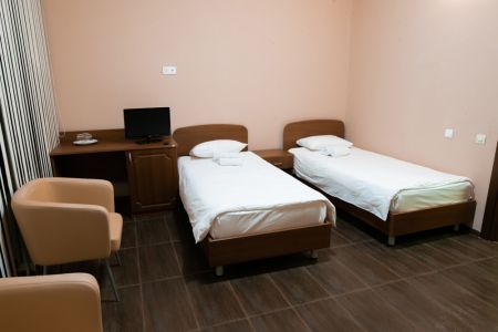 Полулюкс 2-местный (1 категория)