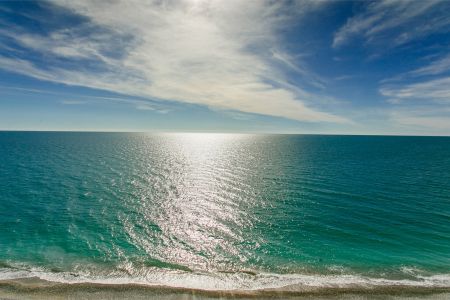 Люкс 3-местный 2-комнатный (с балконом, вид на море)