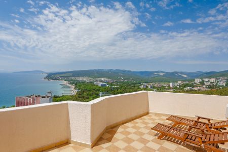 Люкс 2-местный 2-комнатный «Терраса» (корпус № 4)