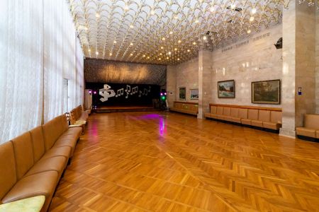 Танцевальный зал