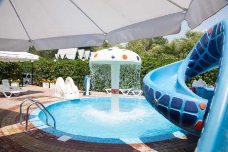 новая зона в бассейне