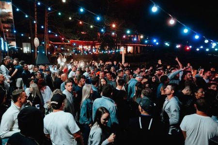 Ночной клуб «Контакт»