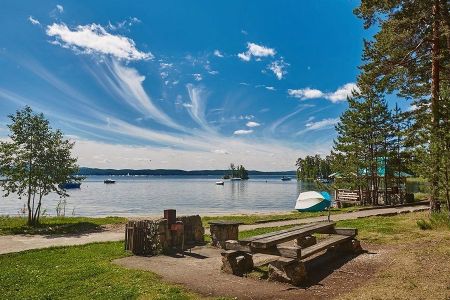 «Золотой пляж» — отель 3*