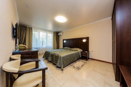 Стандартный 2-местный 1-комнатный (корпус 2, с балконом)