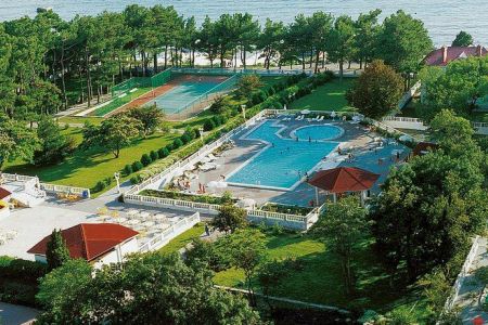 Фасад здания