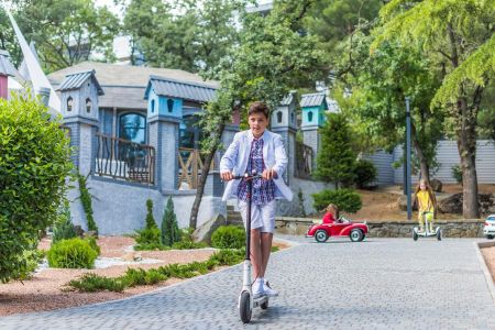 70. Детский клуб-min