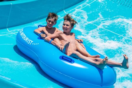 30. Аквапарк для взрослых и детей-min