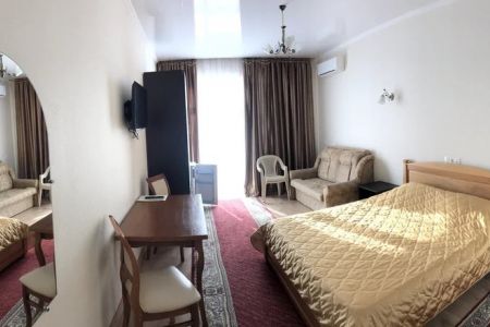 Номер первой категории