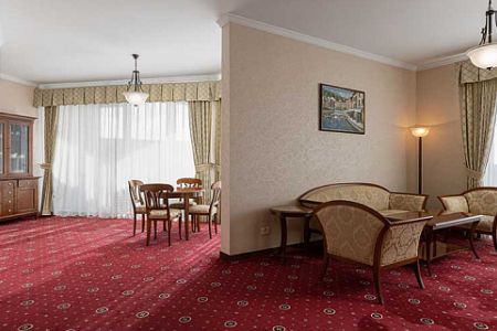 Апартаменты 2-местный 3-комнатный №708