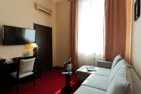 Фасад отеля