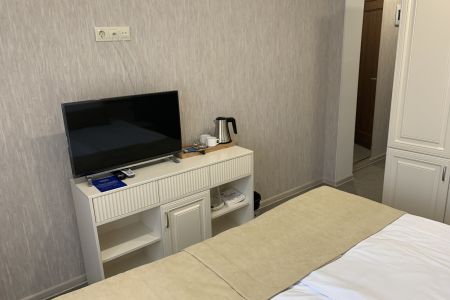 Люкс 2-местный 2-комнатный (с видом на Detox-зал)