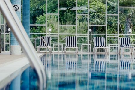 Вид на Главный корпус