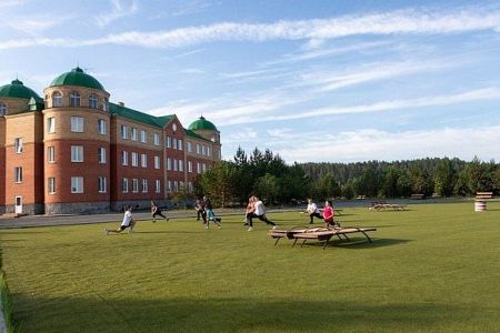 Территория санатория