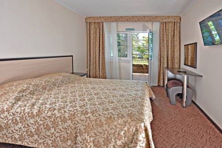 Стандартный 2-местный (бунгало № 2, этаж 1)