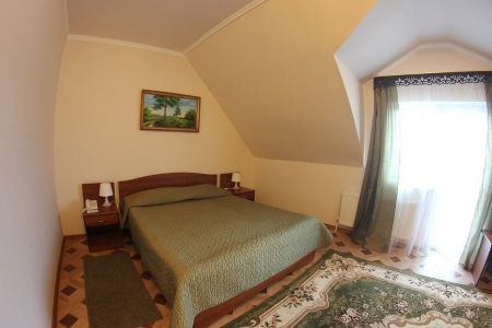 Общий вид на корпус санатория