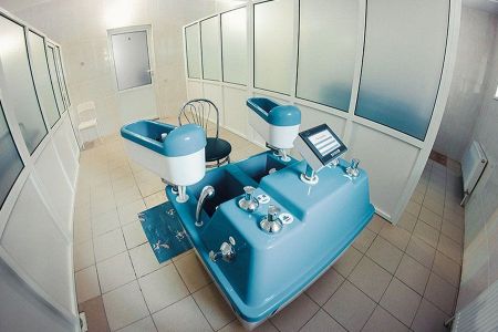 Общий вид на корпус санатория