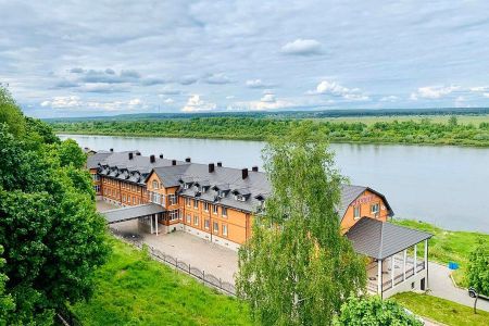 Общий вид на корпус санатория