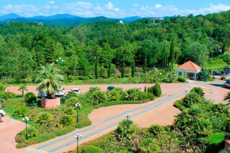 Территория пансионата