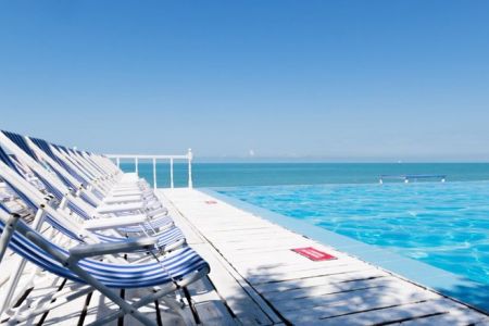 Открытый бассейн