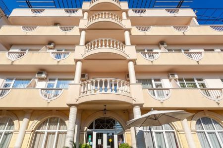 Отель "Грейс Наири" / "Grace Nairi"