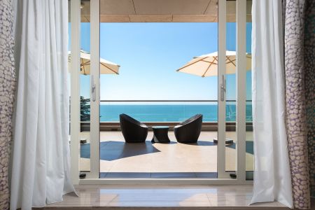 Люкс 2-местный 2-комнатный (вид на море)