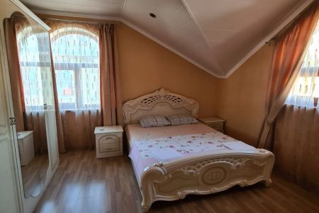 Коттедж 14-местный 3-этажный 7-комнатный