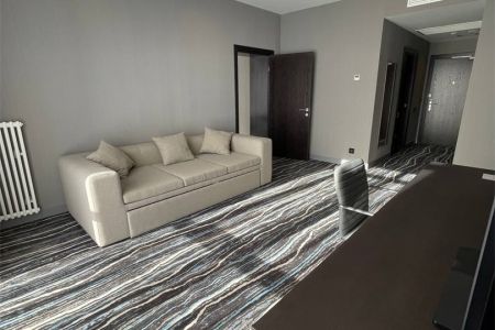 Ресторан-караоке 360