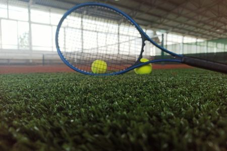 Теннисный корт