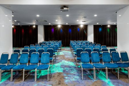 Конференц-зал