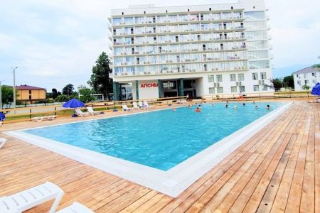 Открытый бассейн