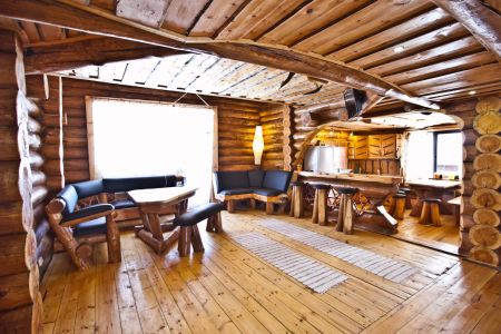 Коттедж 6-местный 3-комнатный «Изба Светлая»