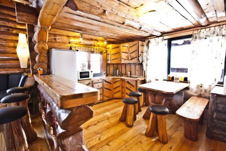 Коттедж 6-местный 3-комнатный «Изба Светлая»