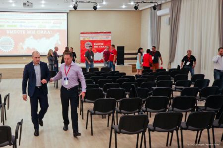 Крытый бассейн