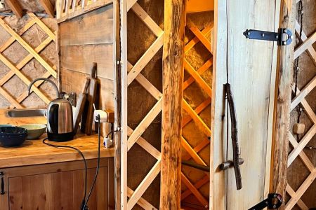 Домик 2-местный с баней