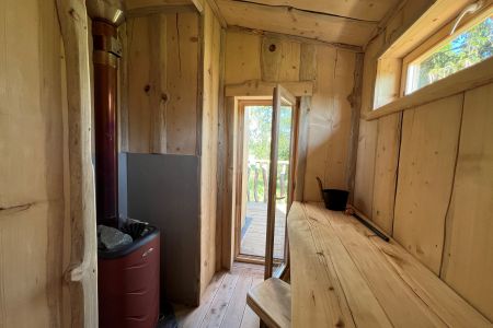 Домик 2-местный с баней