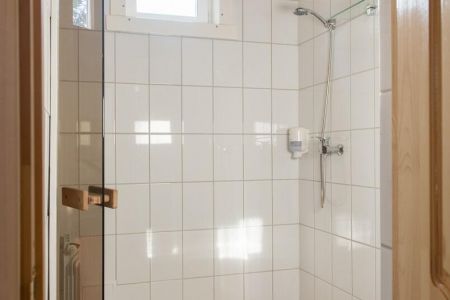 d2ab034d4bd018a91253c22d6d340169