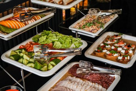 PINEWOOD внешний вид