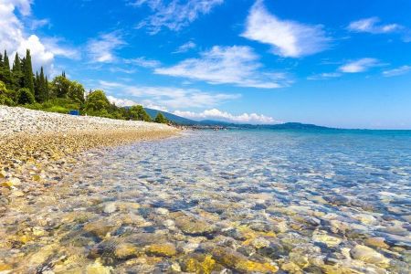 Вид на корпус и бассейн