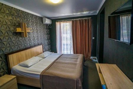 Полулюкс 2-местный 2-комнатный (корпус 2)