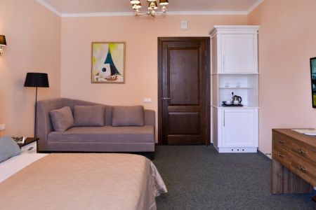 Однокомнатный двухместный "ДЖУНИОР СЮИТ"