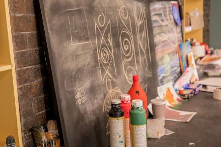 Фитнес-клуб и кафе на территории