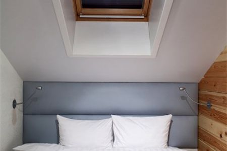 Номер 6-местный 2-комнатный (Suite)Фотографии