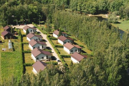 Коттедж 2-местный 2-комнатный (сруб)