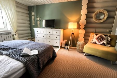 Коттедж 2-местный 2-комнатный (сруб)