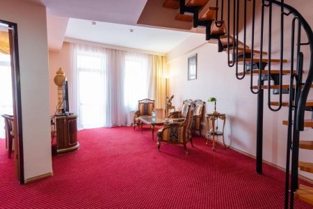 Люкс 4-местный (Президентский)