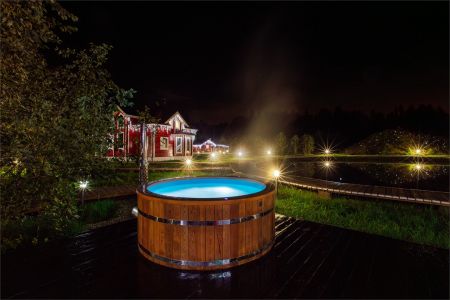 Дом 5-местный 2-комнатный у озера