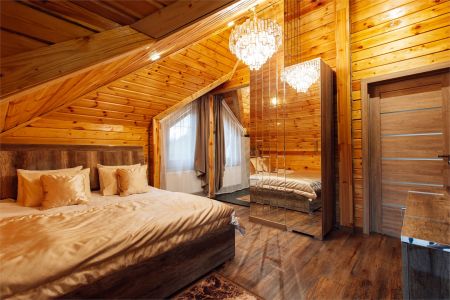 Дом 5-местный 2-комнатный у озера