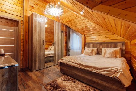 Дом 5-местный 2-комнатный у озера