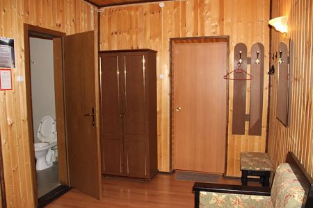 Люкс 4-местный 3-комнатный (без камина)